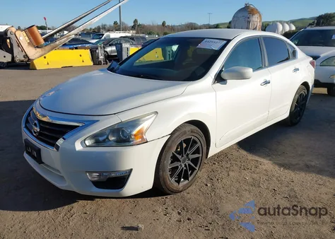 2014 Nissan Altima 2.5 Sv from USA, damaged, VIN 1N4AL3AP3EN231452